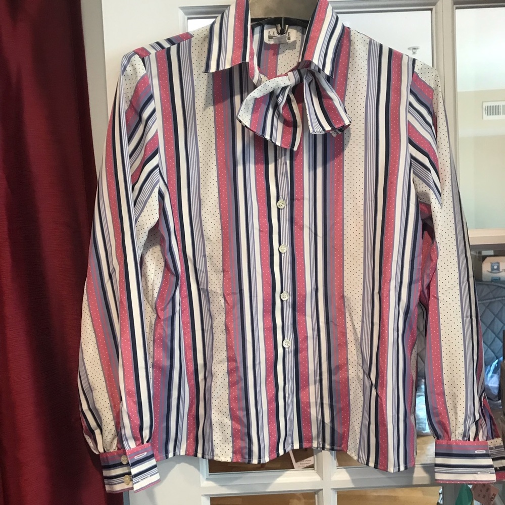 Leslie Fay blouse